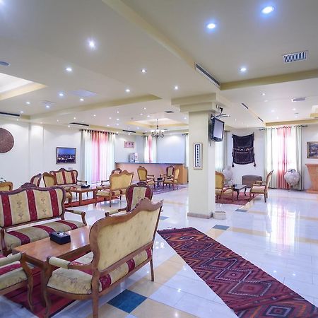 Sancta Maria Hotel Bethlehem Exterior foto